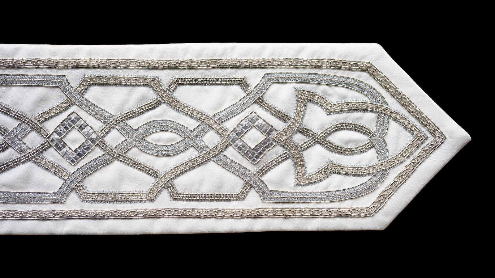 Netzach atarah, hand-embroidered